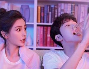 《爱情应该有的样子》官宣定档，讲的是姐弟恋的甜宠故事
