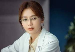 《关于唐医生的一切》里秦岚人设怎么样？