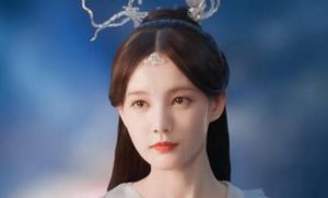 李一桐不火？在《苍兰诀》中饰演的司命倾倒众生