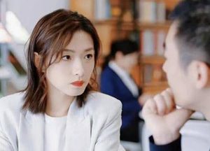《简言的夏冬》简言为何放弃升职加入夏冬阵营？