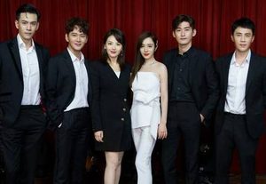 《东八区的先生们》正式开播，主演有哪些人？