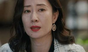 《底线》面对直系亲属入狱，叶芯为什么毫无感觉？