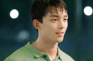 《爱情而已》吴磊周雨彤上演姐弟恋，年龄差刚刚好