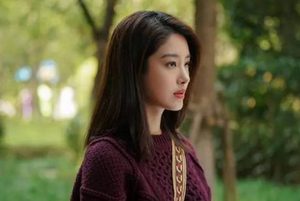 《欢乐颂4》露西在妈妈病危时保持“理性”，她真的不担心吗？