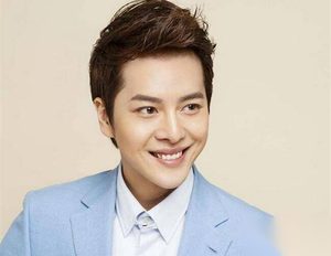 重生之名流巨星封景扮演者 徐海乔的个人简介