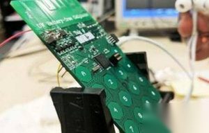 没电也可以打电话？研究者开发不用电池的手机