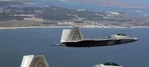 世界上最先进的战斗机——美国F-22猛禽