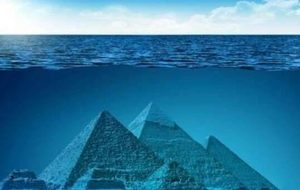 百慕大三角水下金字塔:水晶材质建筑成(最大金字塔)