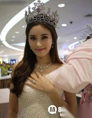 盘点世界十大变性美女 让女人看了都自卑