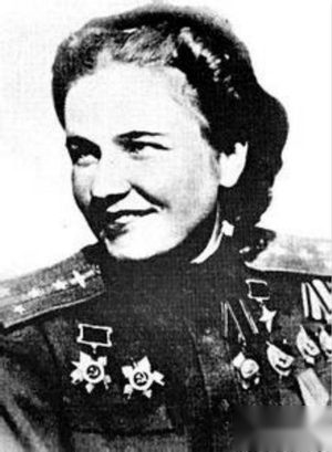苏联女兵传奇：“暗夜女巫”波波娃
