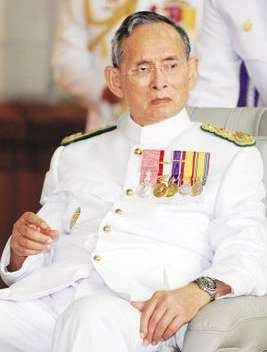 普密蓬·阿杜德生平都做过哪些事情 泰国国王拉玛九世简介