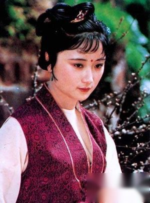 香菱的身世是怎样的？香菱身世之谜