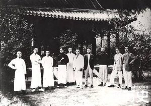 少年中国学会是怎么成立的？