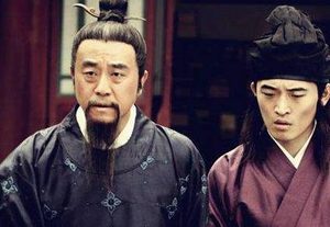 明朝大臣和清朝大臣有何区别？造成这种情况的原因又是什么？