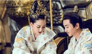 杨坚是如何让北周静帝禅位的?杨坚最终能称帝的根本原因是什么?