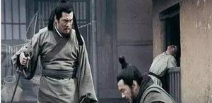 陈宫在背叛曹操后，为何迎寄人篱下的吕布入主兖州?