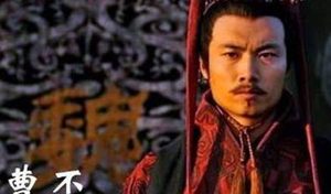 三国是个混乱的时期，曹操是怎么为魏国打下坚实基础的？