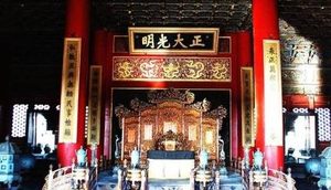 多尔衮功勋卓著且大权在握，为什么却没有自己登基称帝？