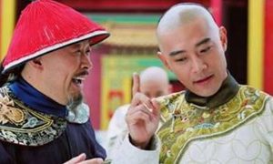嘉庆已然成为了皇帝，为何却在前四年是没有大权的？