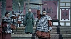 皇帝为了抓牢军权，都会对边疆大将想出哪些限制办法？