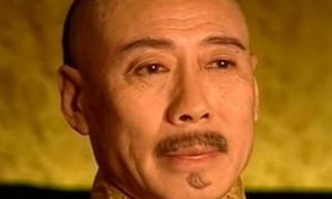 当我们翻开清朝的历史，皇位为何不按照嫡长子继承制？