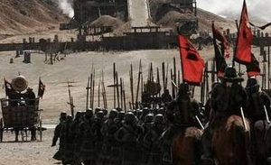 在秦末农民起义时期，岭南五十万秦军为何不回师北救？