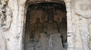 我国现存最早的石刻药方在哪里？记载了什么？