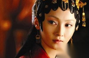 揭秘：小说红楼梦中王熙凤为何独爱病美人林黛玉