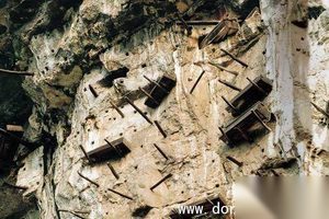 古代悬棺之谜：古代悬棺是怎样“飞”上悬崖的？