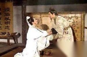 诸葛亮为何不敢惩罚法正？法正究竟做错了什么