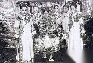 揭秘慈禧一生到底睡过多少男人