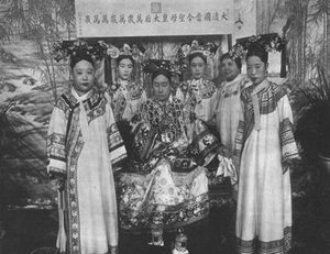 慈禧太后“虐童”事件始末：慈禧如何管教光绪？
