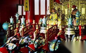 中国历史上第一个在天安门上登基的皇帝是谁?