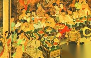 揭秘：皇亲贵族们年夜饭都吃什么？为何一半是药膳