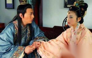 《红楼梦》中为何特写王熙凤夫妻性生活？
