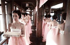 古代皇帝选妃严？一丝不挂的检查全身关键部位