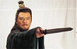 揭秘袁绍曹操共同成就了温酒斩华雄的神话