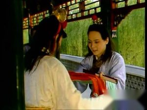 学者新解红楼梦：薛宝钗暗中挑唆贾政暴打宝玉？