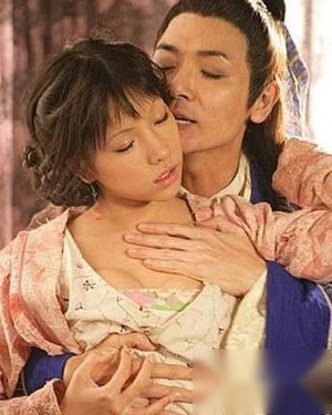 《金瓶梅》中是谁夺走了美女潘金莲的第一次?