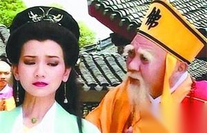 千年蛇妖白素贞和金山寺住持法海谁更厉害