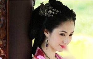 中国史上最传奇美女潘玉儿 皇帝自愿当她奴隶