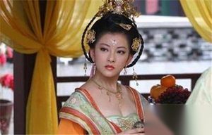 公主太彪悍！丈夫出轨她割掉了情敌的耳朵鼻子