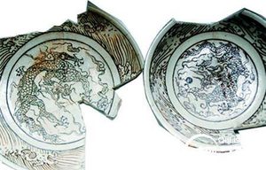 考古发现：蜀王府遗址竟出土瓷器绘五爪龙纹