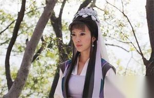 揭唐玄宗妹妹玉真公主与李白、王维的三角恋