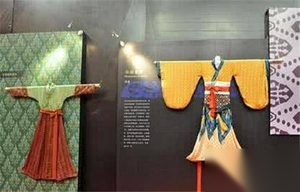 时尚！魏晋流行内衣外穿 南北朝女性内衣叫“袜”