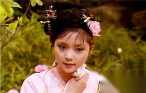 为何说薛宝钗是红楼梦里最会做人和处世的女人？