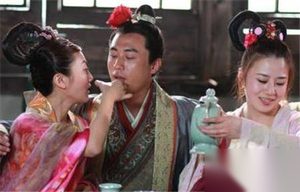 西门庆好色人尽皆知 又为何要连娶三个丑女?