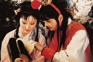 品鉴《红楼梦》里的丫鬟：晴雯能干律己、袭人执著坚韧
