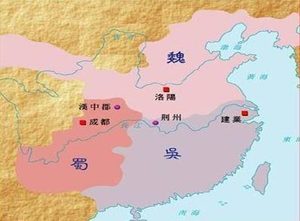 马超和张飞，一个左将军一个右将军，他们谁的官职更大