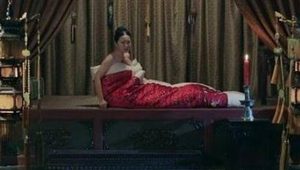 为什么清朝妃子侍寝前都要被包在被子里抬进寝宫？